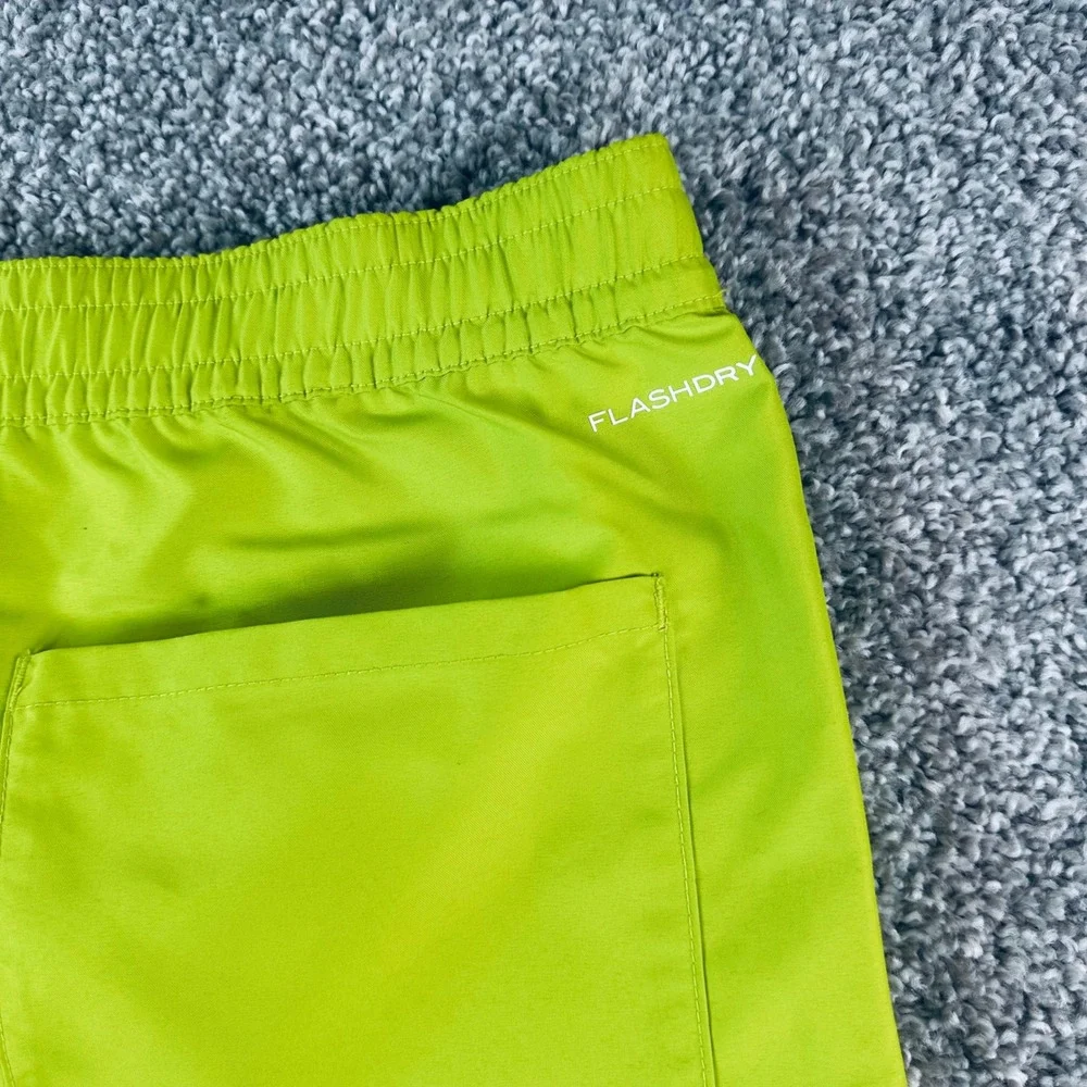 The North Face Water Shorts Mens Large Meadow Grass Green FlashDry Summer NEW